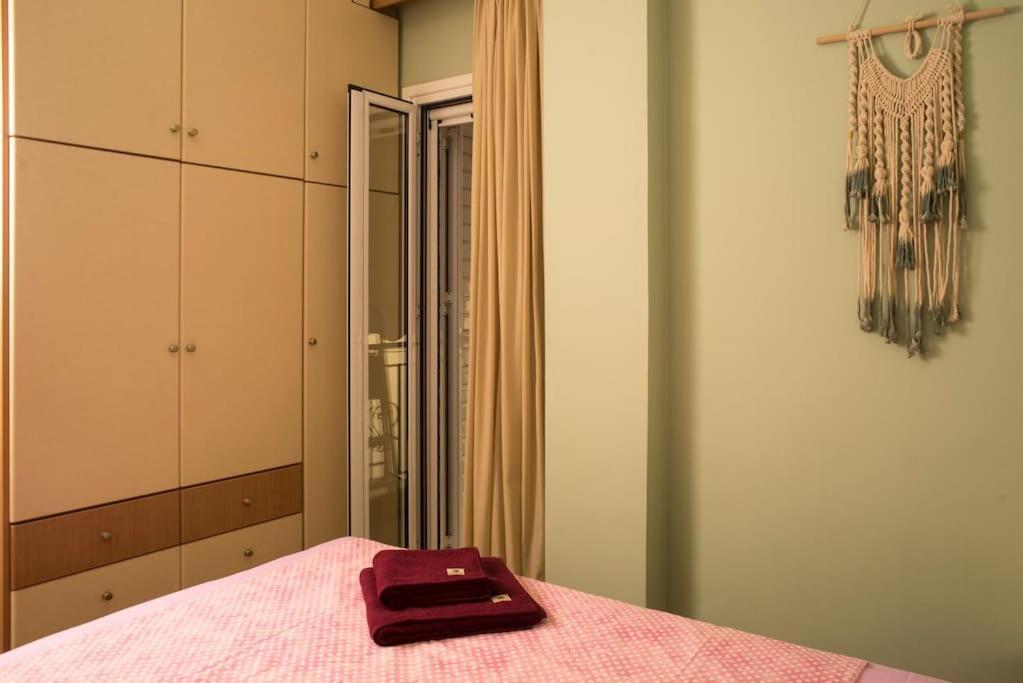 Deluxe Apartment In The Center 칼라마타 외부 사진